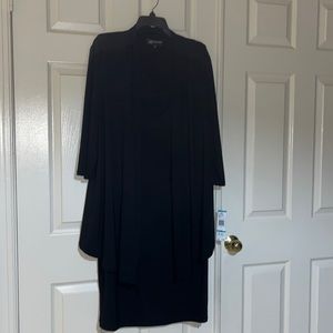 Jones New York Dress two piece sleeveless dress with attached jacket.